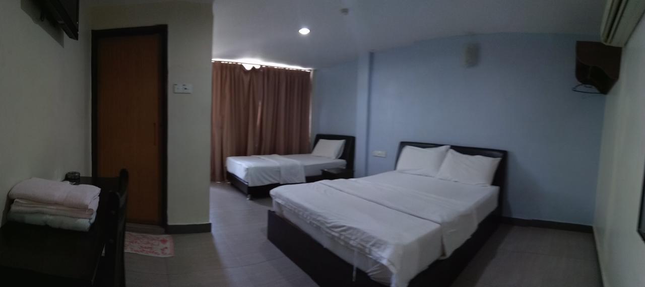 Starview Hotel Lumut Exteriör bild
